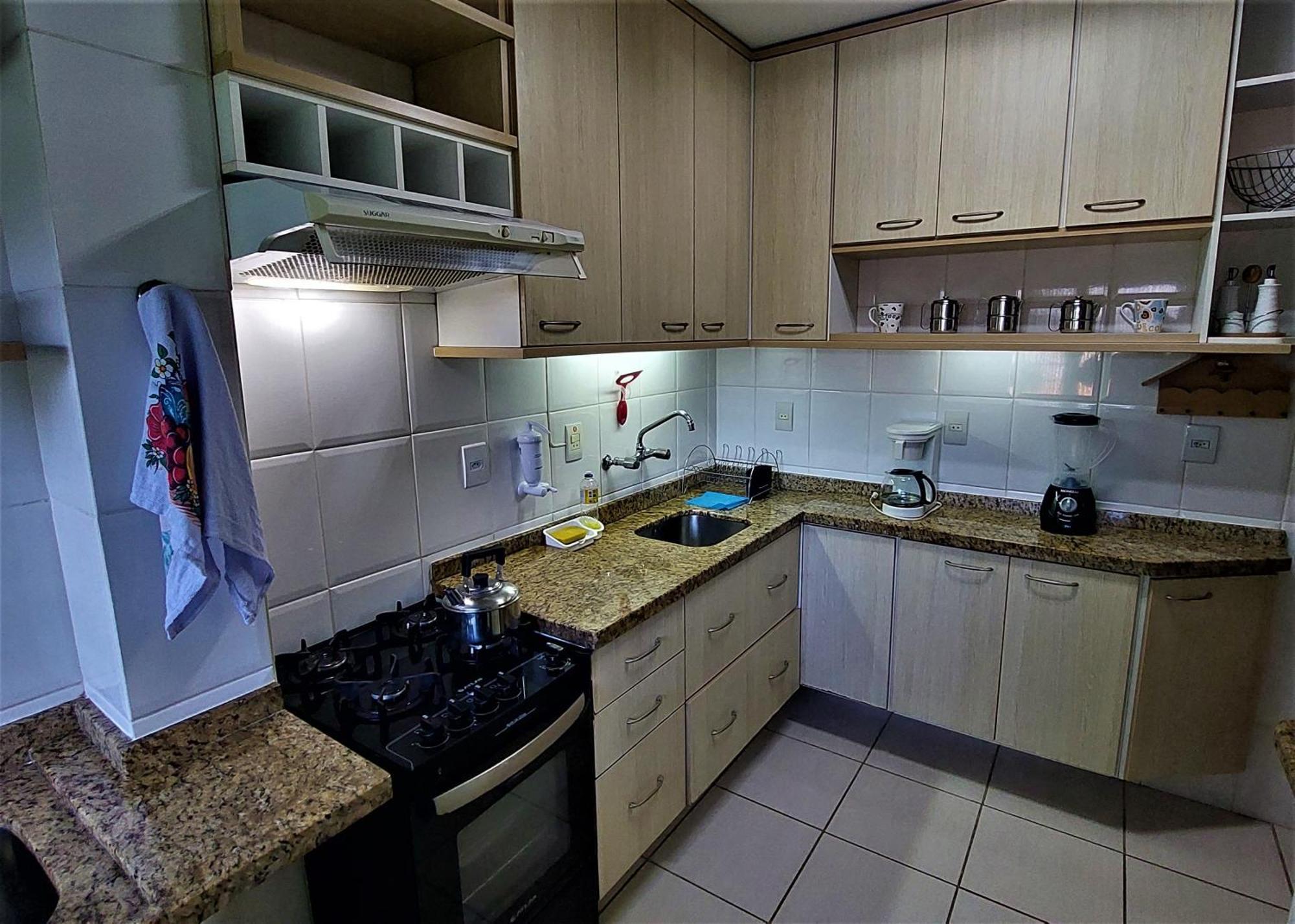 Apartamento Completo 2 Quartos Wi-Fi 300 Mbps Порту-Алегри Экстерьер фото
